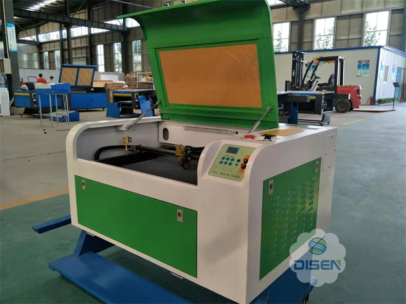 DS-HQ4060A Hochpräzise Mini-Multifunktions-4060-Leder-Acryl-Kunststoff-Holz-3D-Co2-Laserschneider 6040-Lasergravurmaschinen
