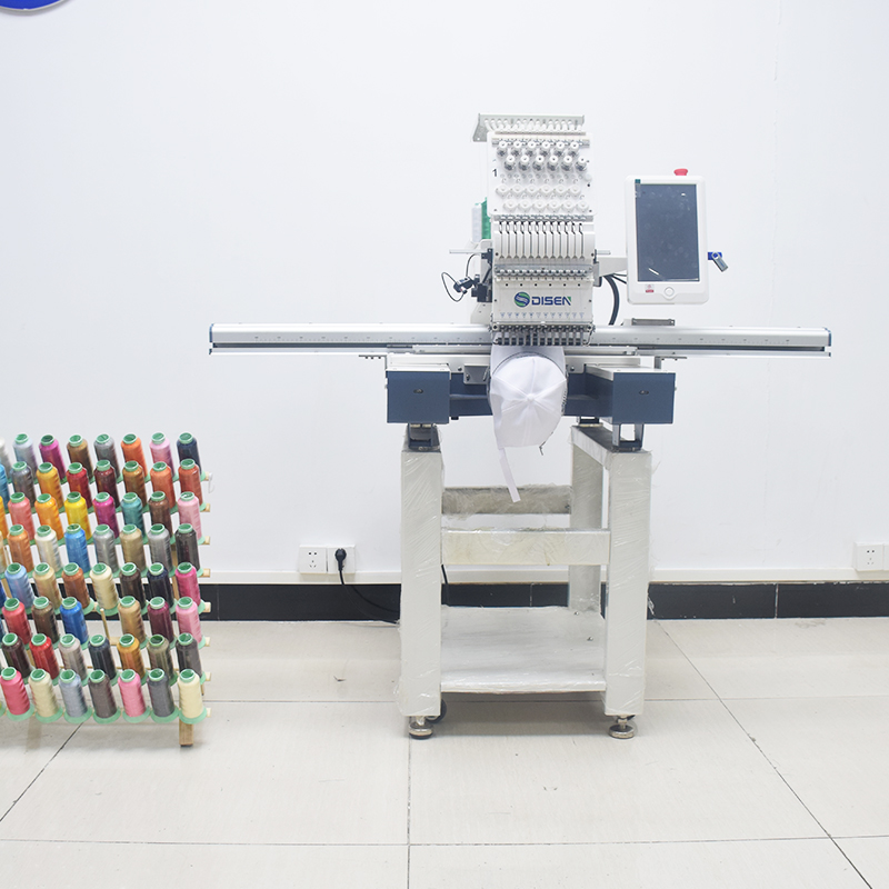 DS-J1201L Großformatige Einkopf-Computerstickmaschine